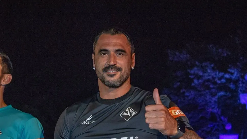 Hugo Almeida decisivo na vitória tangencial da Académica sobre o Braga B