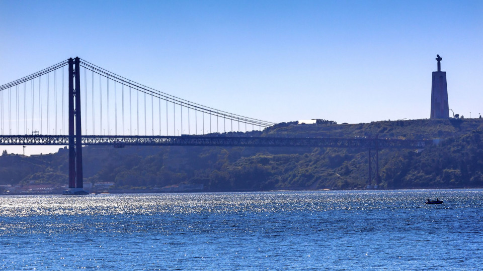 PCP exige documentos sobre pontes de Lisboa e viaduto Duarte Pacheco