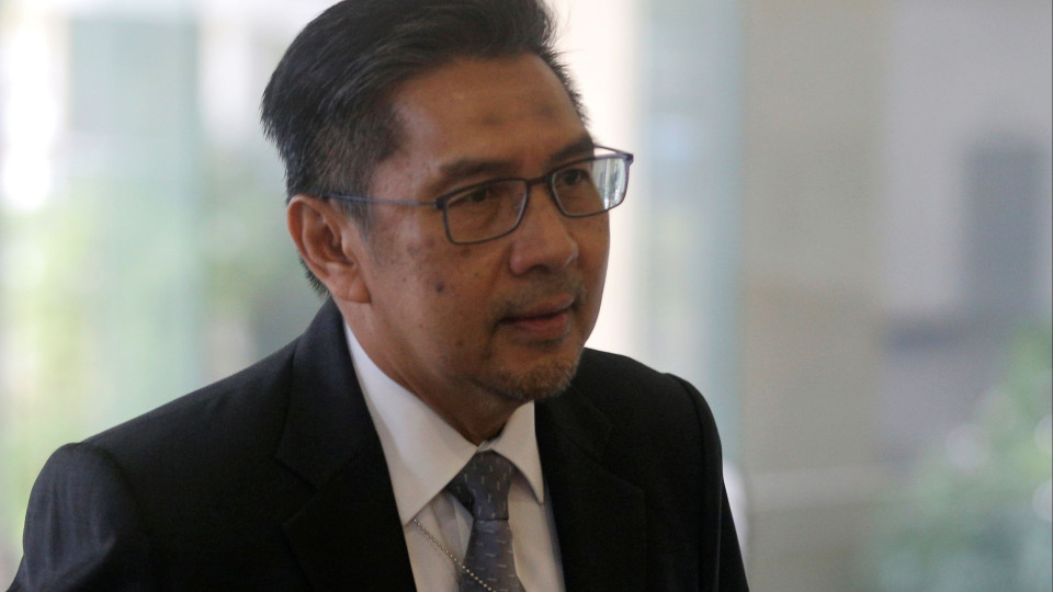 Chefe da Aviação Civil da Malásia demite-se após relatório do voo MH370