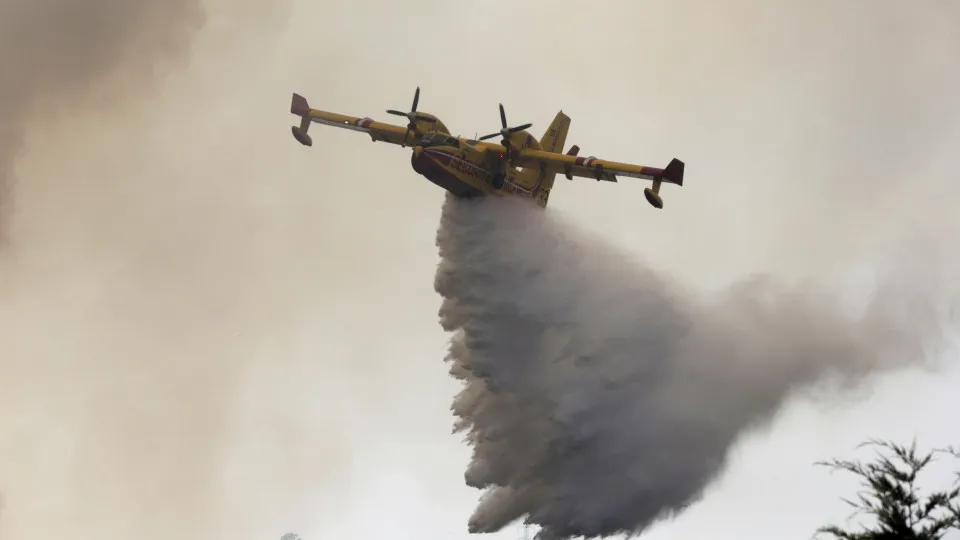incendio, fogo, chamas, helicoptero, meio aereo