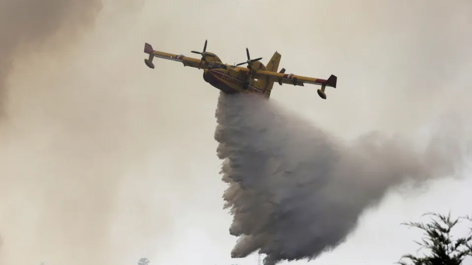 incendio, fogo, chamas, helicoptero, meio aereo