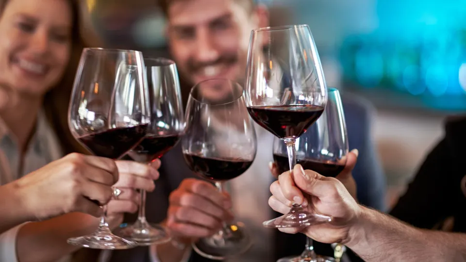 Um copo de vinho por dia, sim, mas só nestas condições