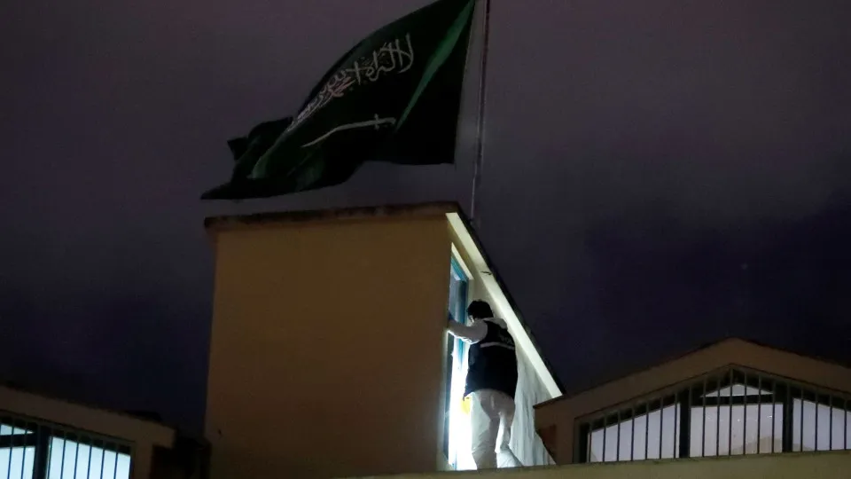 "Matérias tóxicas" encontradas no consulado saudita em Istambul