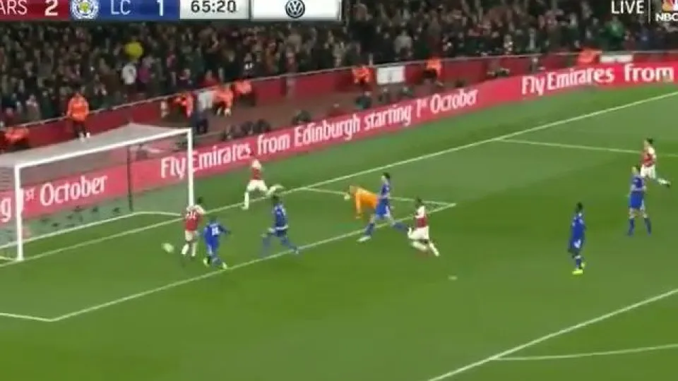 A jogada (e golo) de sonho do Arsenal que promete correr o mundo