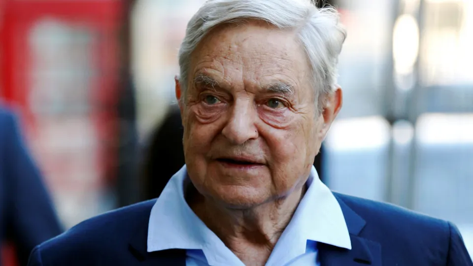Autoridade cultural húngara compara bilionário George Soros a Hitler