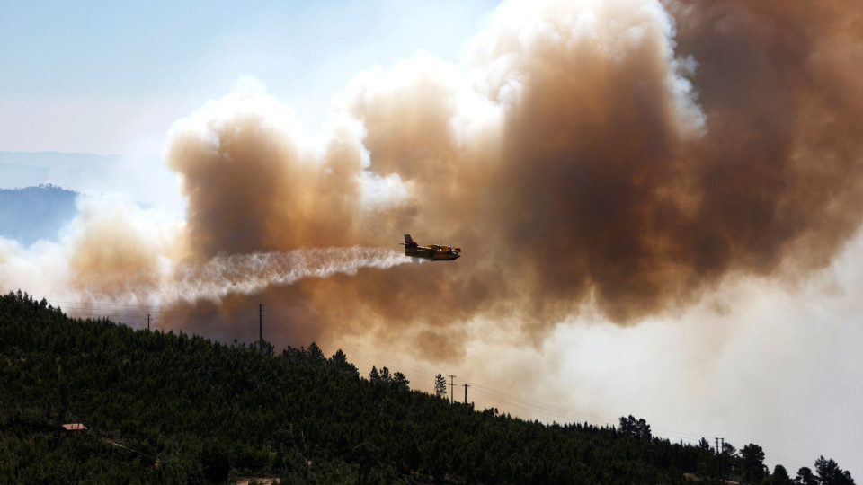 UE compra 12 aviões de combate a fogos para 6 estados. Portugal incluído