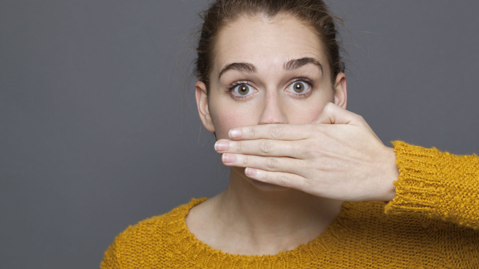 Combater a halitose: Dicas simples para evitar o mau hálito