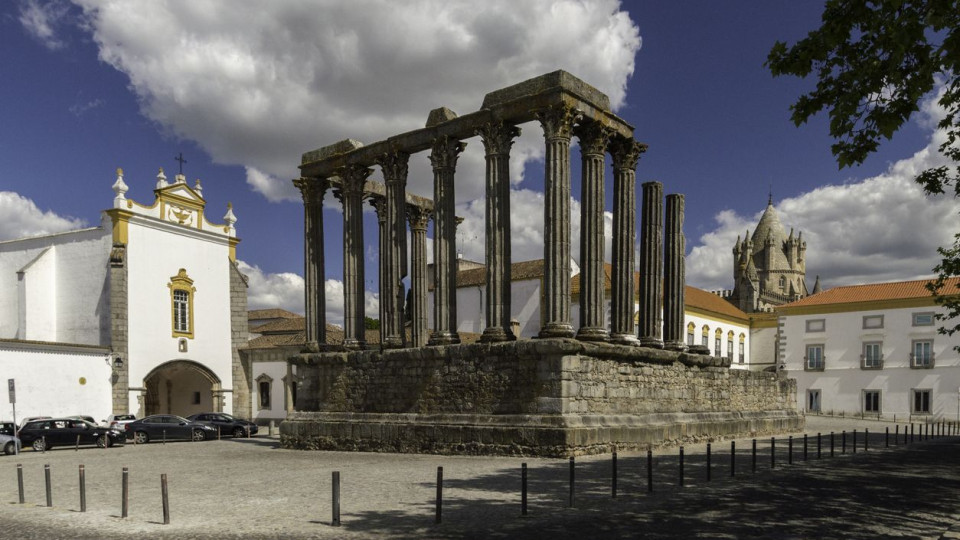 European. Luís Montenegro joins the AD campaign on the 1st day in Évora