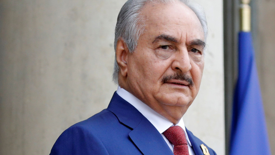 Haftar deixa Moscovo sem assinar acordo de cessar-fogo permanente