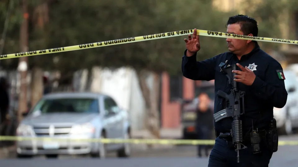 Detido pai que matou filhos para se vingar da mulher no México