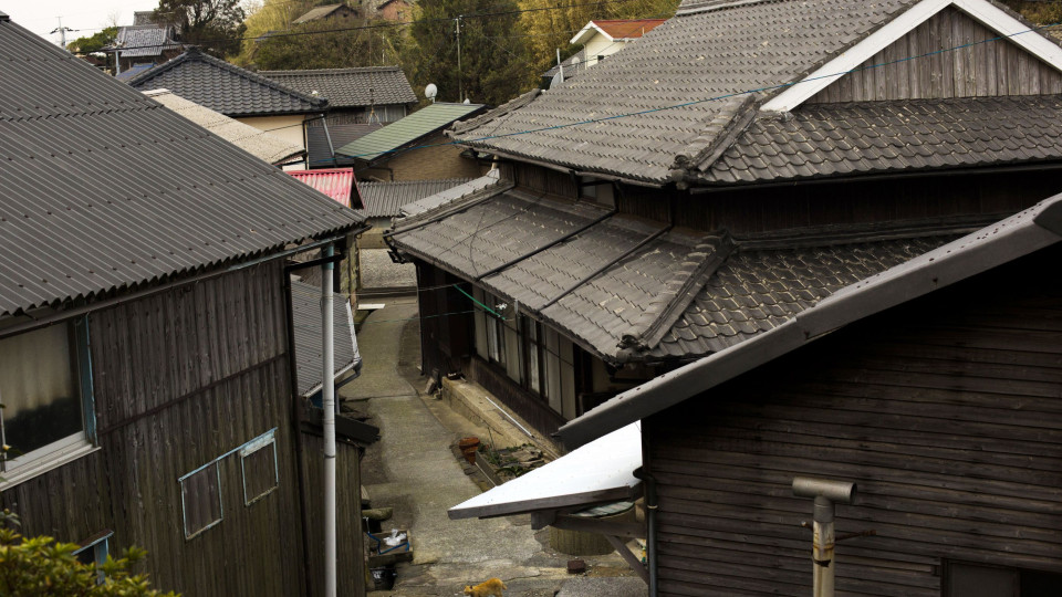 Casas abandonadas no Japão estão a ser distribuídas de graça