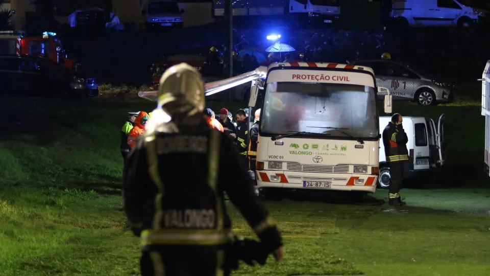 "Prioridade é apoiar famílias e equipa médica", diz operadora da aeronave