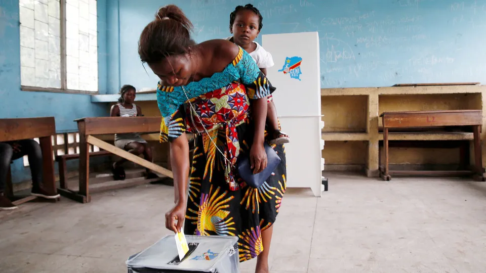 UE associa-se a apelos por resultados fidedignos nas eleições na RDCongo