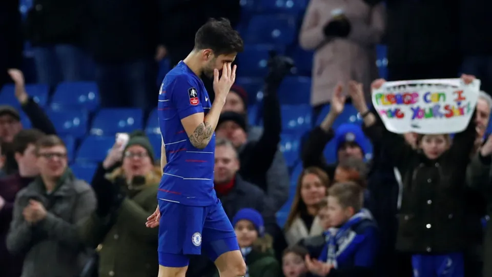 L'Équipe diz que Chelsea e Monaco já têm acordo por Fàbregas