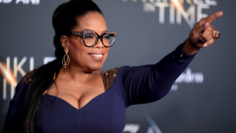 F5 - Celebridades - Apresentadora Oprah Winfrey doa US$ 10 mi para ajudar  afetados pela pandemia da Covid-19 - 03/04/2020