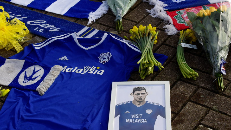 Pai de Emiliano Sala reage à descoberta de destroços: "É um mau sonho"