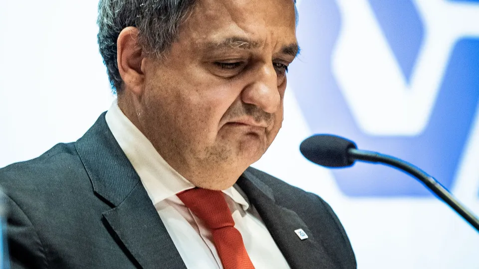 Cartel da banca? Multa de 82 milhões pesava nas contas da CGD, diz Macedo Cartel da banca? Multa de 82 milhões pesava nas contas da CGD, diz Macedo
