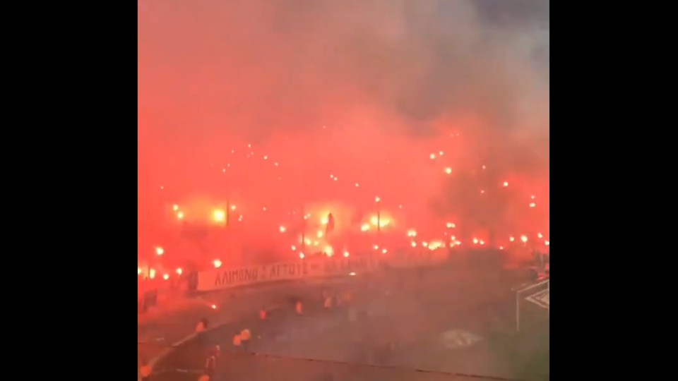 Se nunca viu o inferno, a casa do PAOK deixou hoje o exemplo do que será