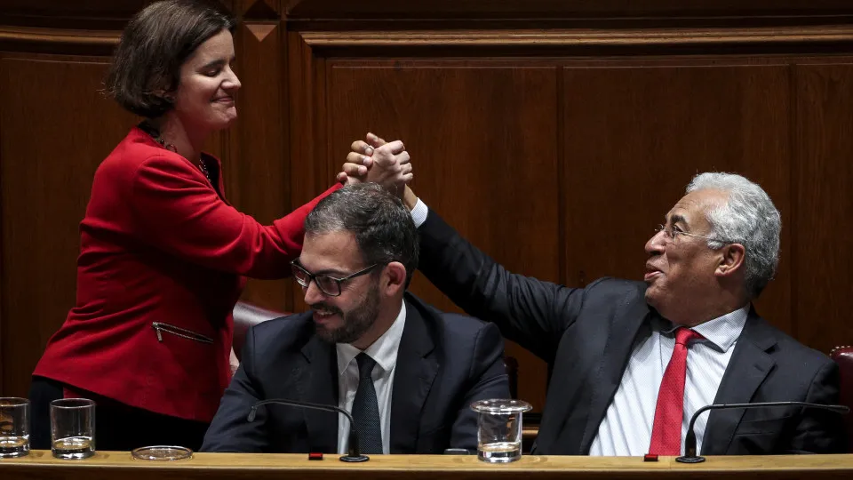 Mil técnicos especializados vão preencher vagas em "vários Ministérios"