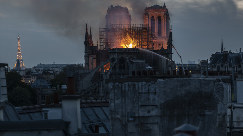 Documentário sobre fogo na Catedral de Notre-Dame estreia em setembro