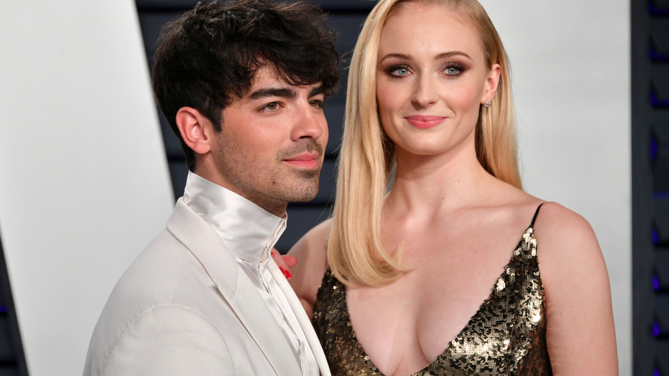 A estrela do casamento de Joe Jonas e Sophie Turner foi mesmo o seu cão