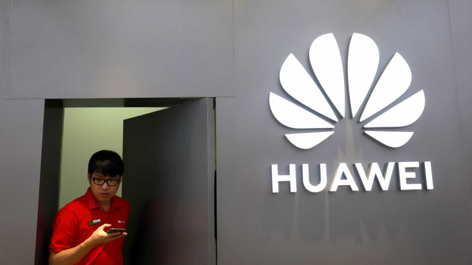 Huawei prepara-se para anunciar novo relógio topo de gama