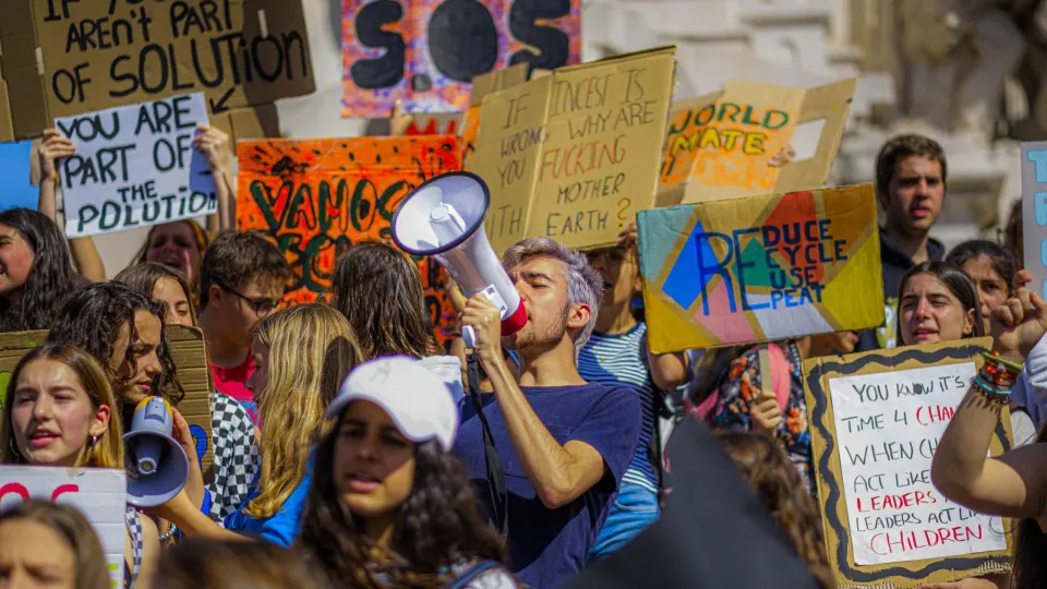 Clima: Milhões de pessoas marcharam no mundo pelo ambiente