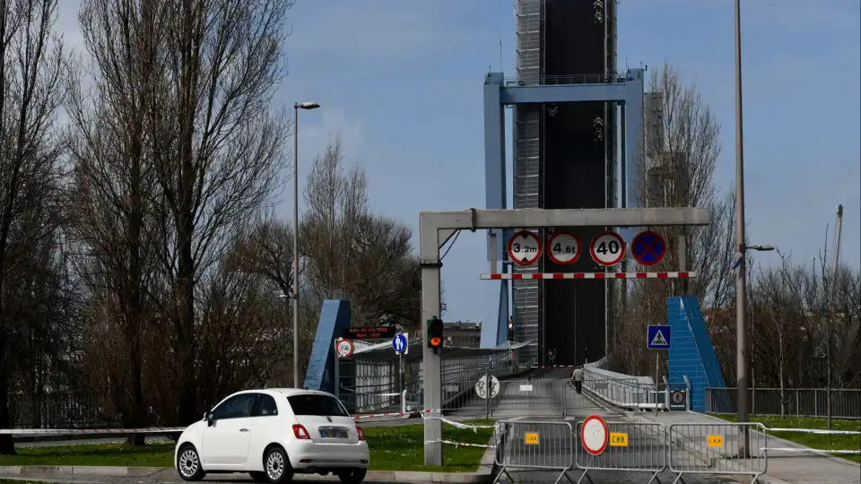 APDL lança novo concurso para modernizar ponte móvel de Leixões