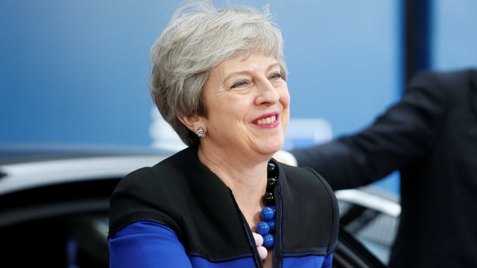 Antiga primeira-ministra Theresa May nomeada para Câmara dos Lordes