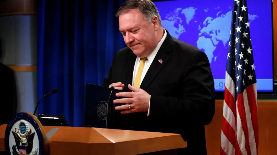 "Erros" de Trump quanto à Rússia condenados por ex-secretário de Estado