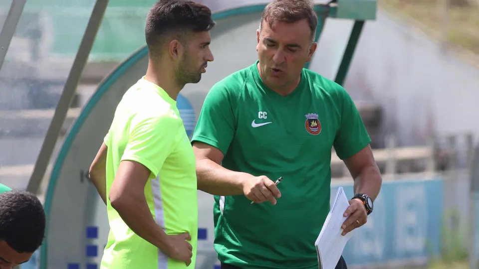 Plantel do Rio Ave testa negativo à Covid-19 pela quarta vez consecutiva