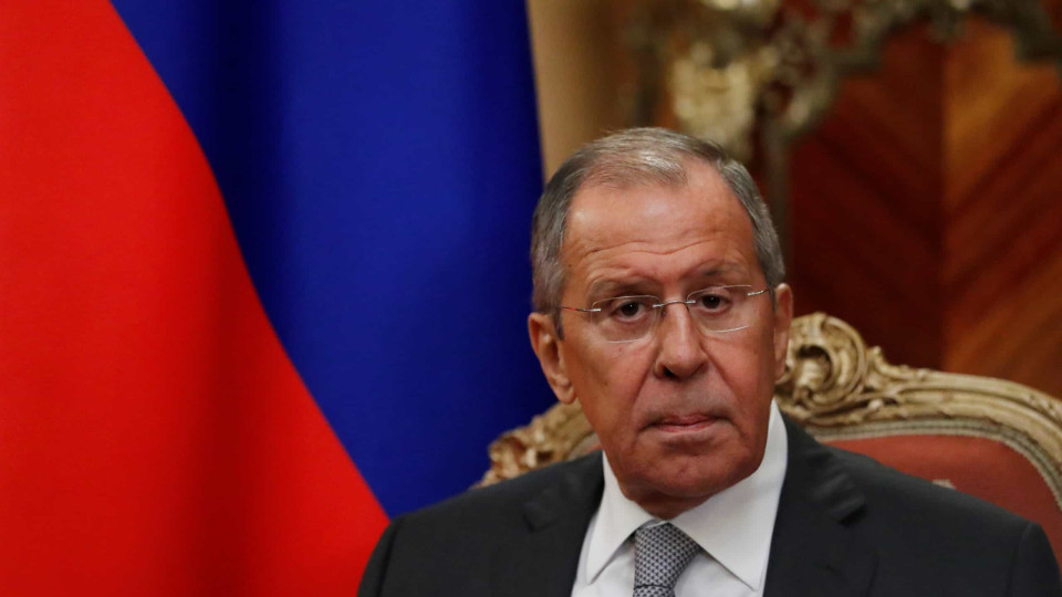 Lavrov em Angola para aproximar os dois países, diz embaixador russo