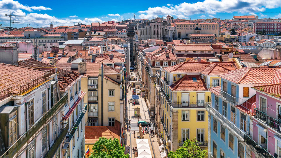Três dezenas marcham em Lisboa por um Rendimento Básico Incondicional
