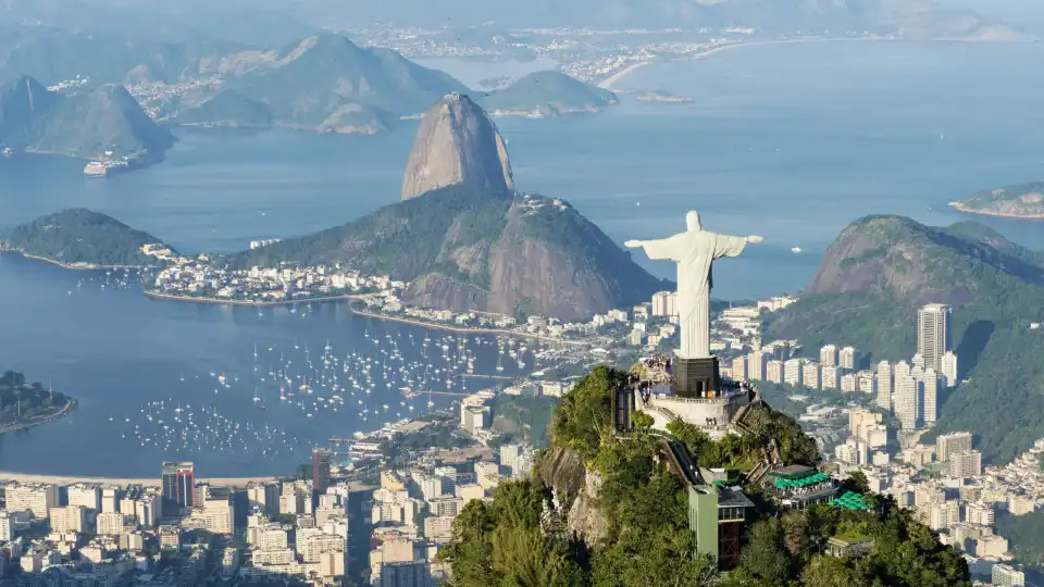 Baleia Baleia Baleia em digressão no Brasil com projeto Monch Monch