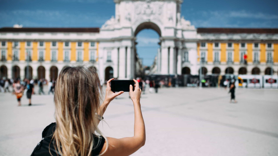Procura turística aumentou sete vezes em Portugal desde o 25 de Abril