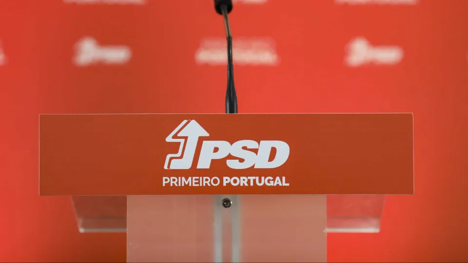 PSD. Montenegro escolhe 21 mulheres como mandatárias distritais PSD. Montenegro escolhe 21 mulheres como mandatárias distritais