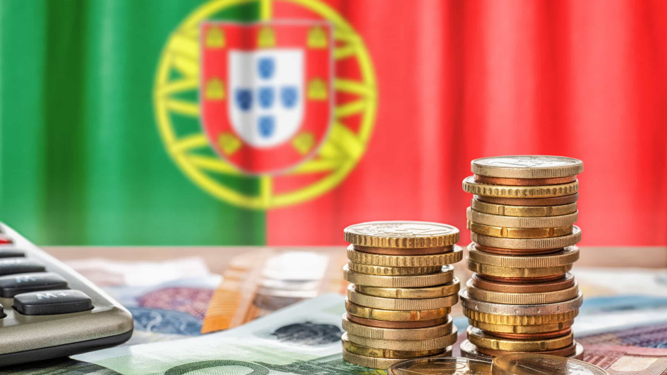 Portugal com maior queda do PIB na UE no 1.º trimestre ao recuar 5,4%