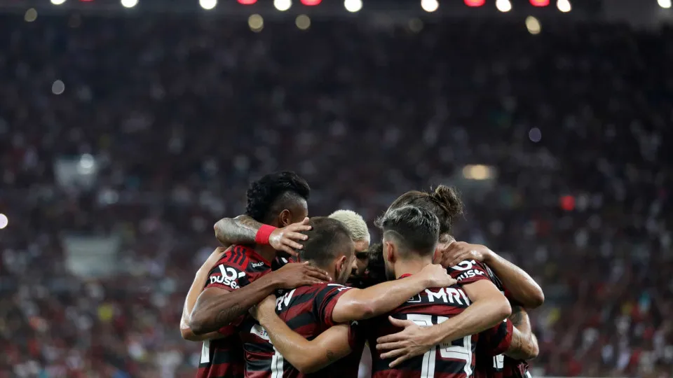 Flamengo, de Jesus, desafia campeão River
