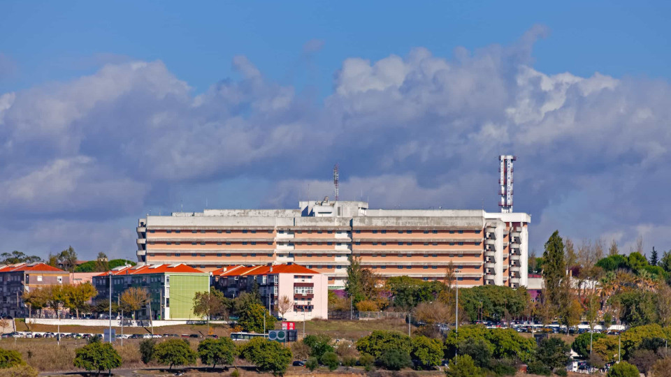 Hospital Garcia de Orta em Almada com 244 doentes internados