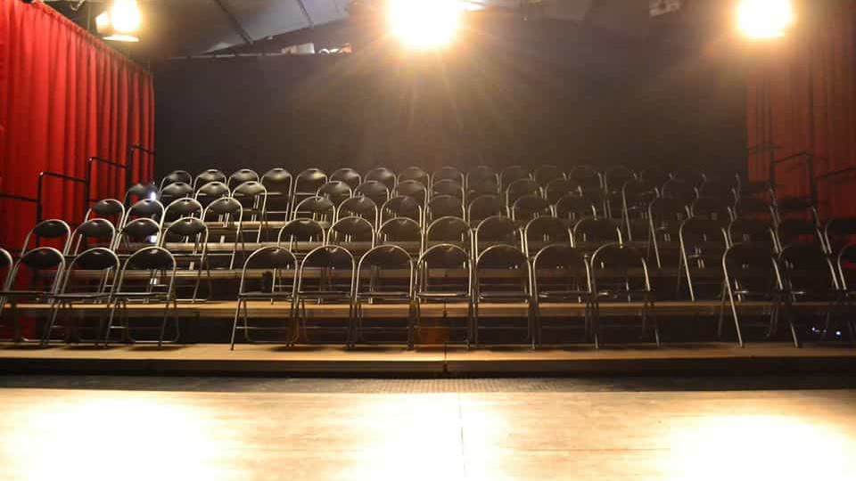 Teatro Ildefonso Valério vai fechar portas por falta de financiamento