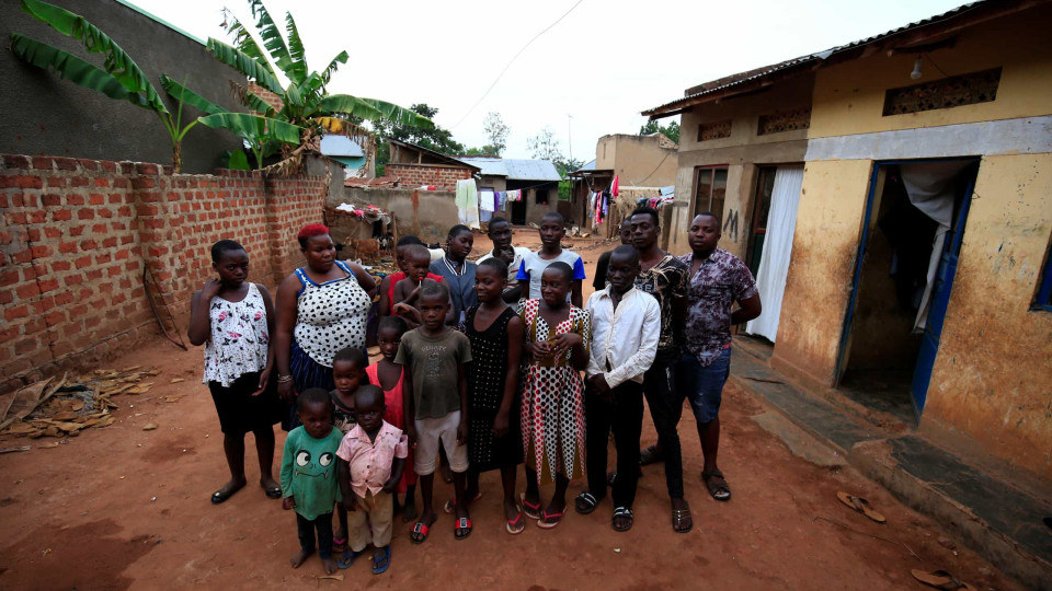 Mulher mais fértil do mundo tem 36 anos e 44 filhos