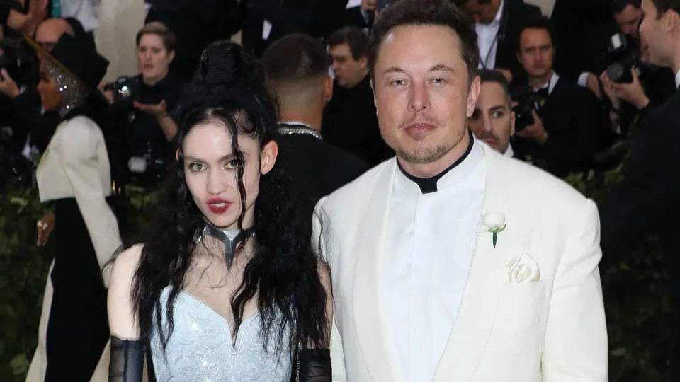 Elon Musk foi pai pela sexta vez. Eis as primeiras fotos do bebé