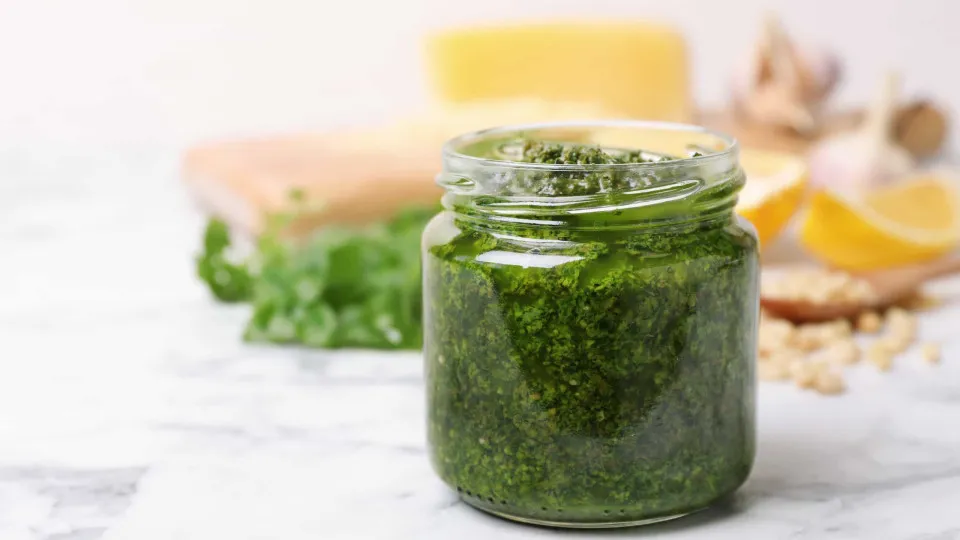 Vinte e nove maneiras diferentes de comer pesto