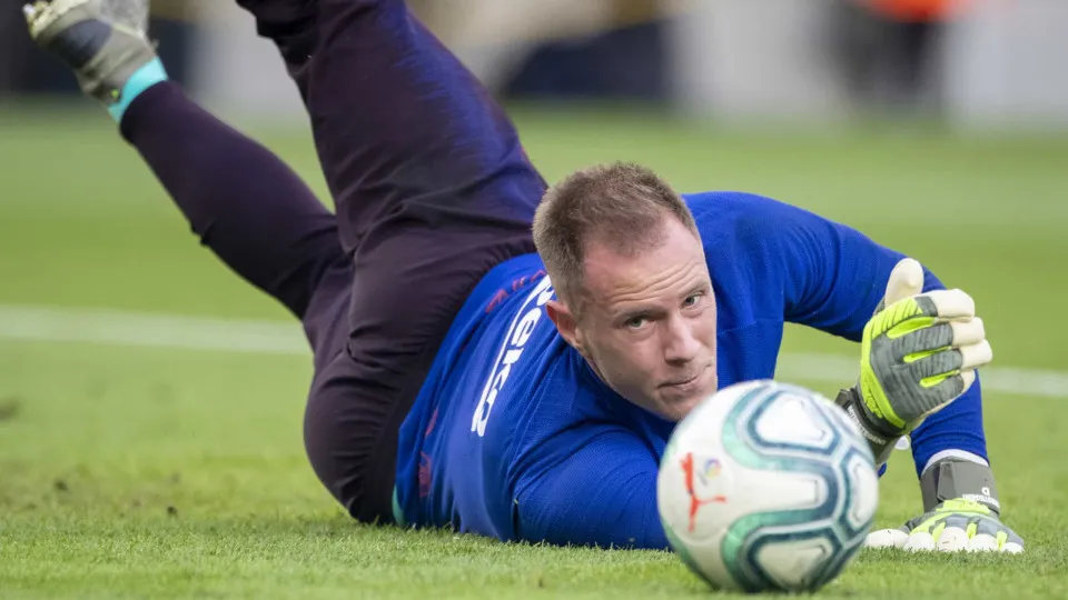 Ter Stegen de volta aos treinos do Barcelona