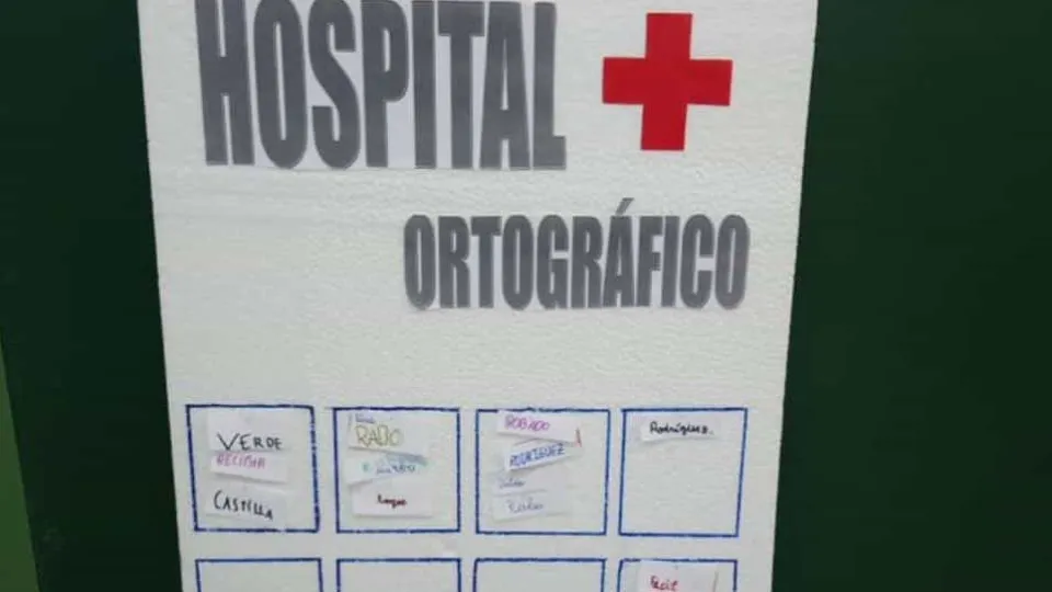 Docente faz 'Hospital Ortográfico' para palavras 'maltratadas' por alunos