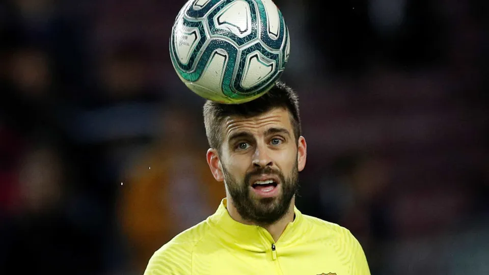 Barcelona agenda reuniões com Piqué e Umtiti para acertar contas