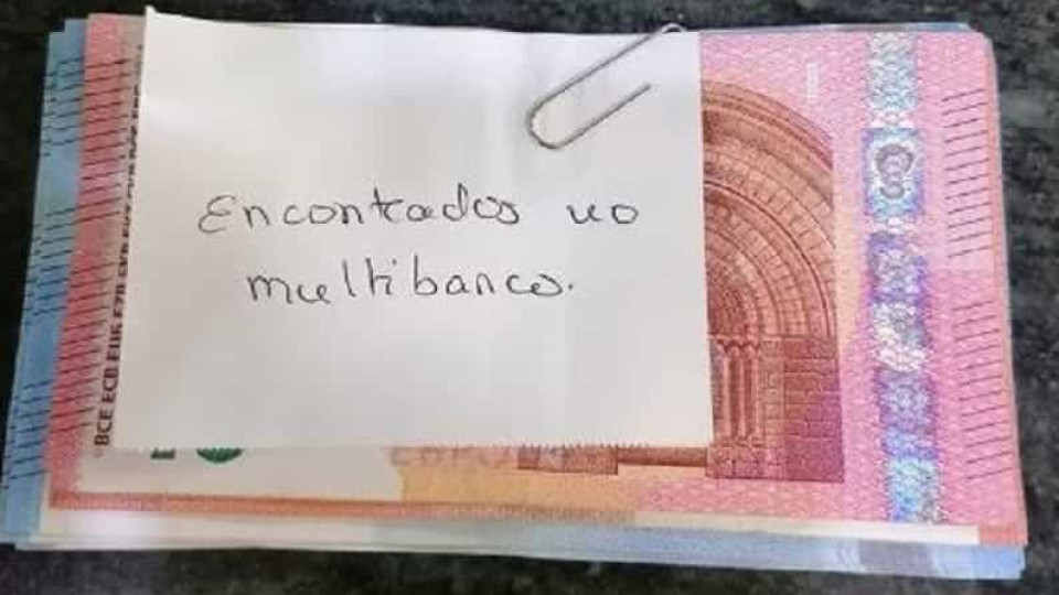 "Ainda existe gente boa". Deixa dinheiro no ATM e consegue reavê-lo