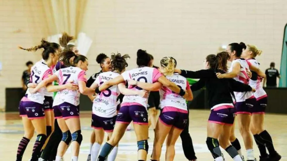 Escândalo em França: Nantes pratica teste de gravidez às suas jogadoras