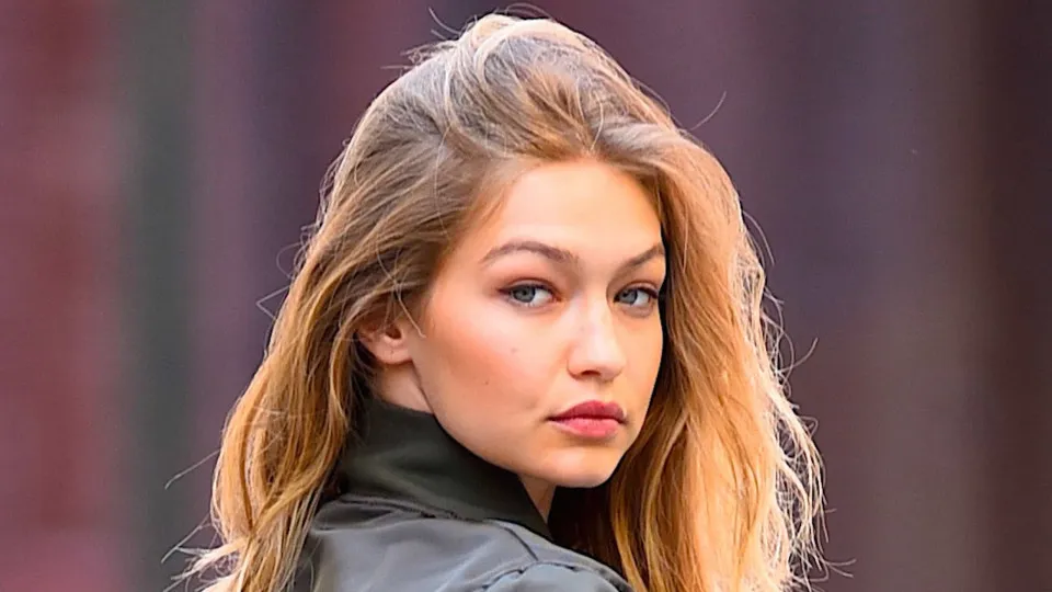 Gigi Hadid admite sofrer de síndrome do impostor