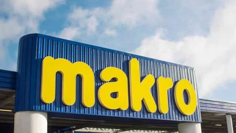Dona da Makro compra grupo português Aviludo